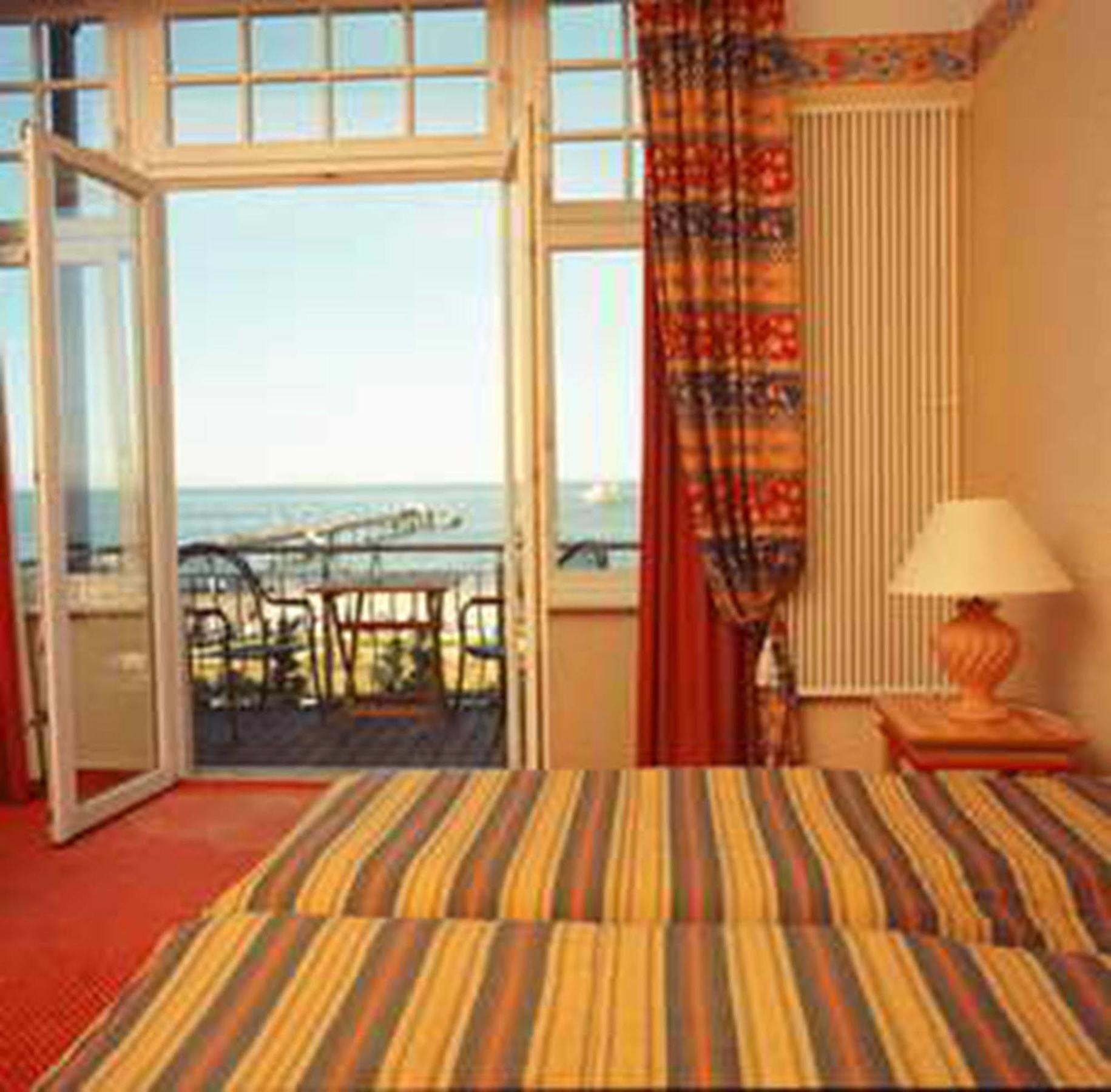 Strandhotel Moewe Heringsdorf  Exterior foto